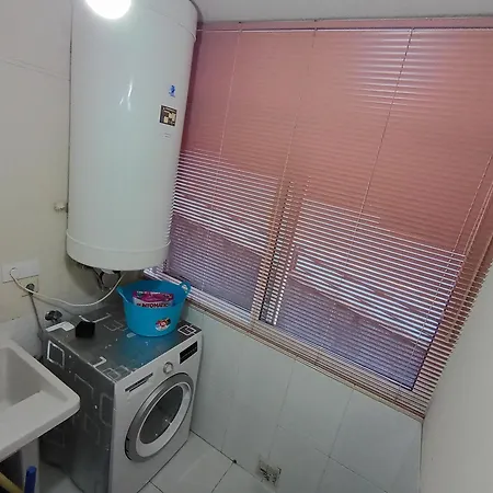 En La Playa Ideal Grupos Baiona