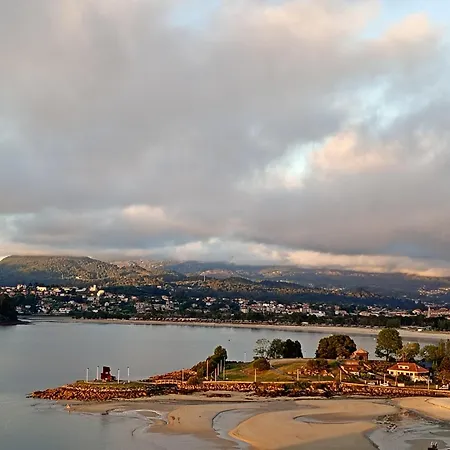 En La Playa Ideal Grupos * Baiona