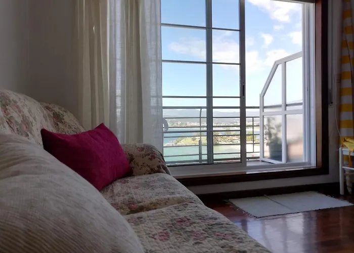 Daire En La Playa Ideal Grupos Baiona